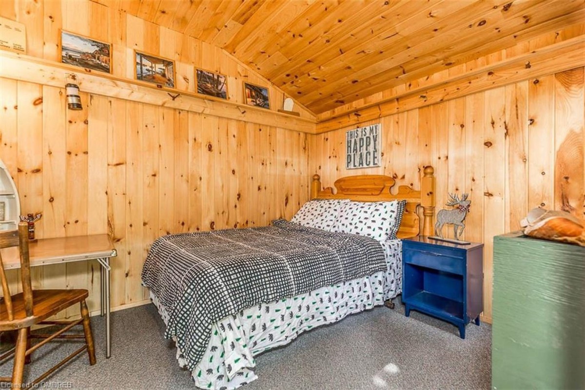 2 bedroom cabin rentals near Ontario parks