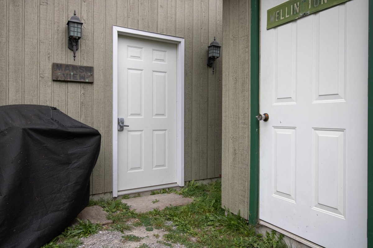 Marsh View Entrance
