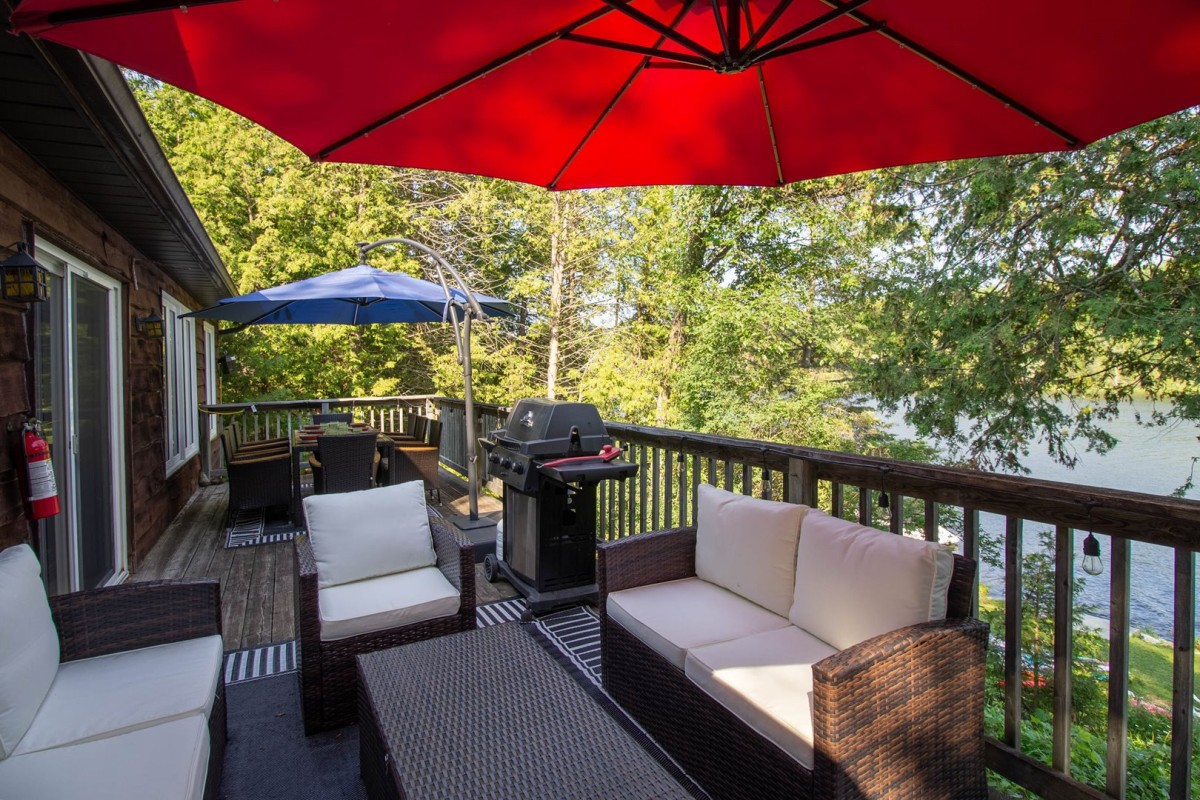Deck