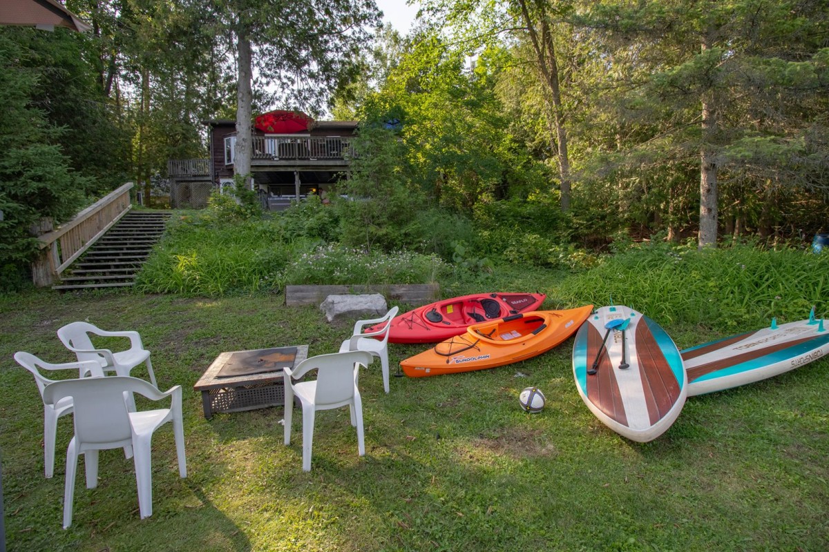Firepit & Waterfront Fun