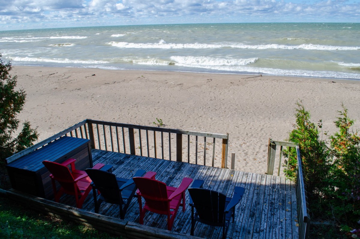Platform overlooking Huron