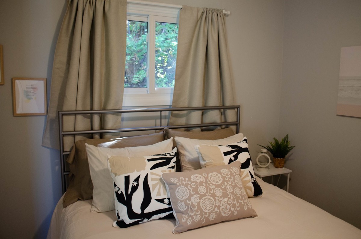 Second guest room