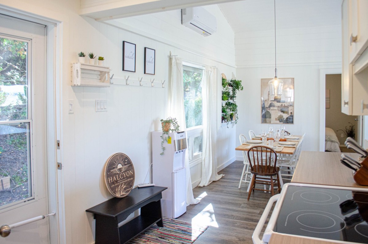 Main Entrance into Kitchen & Dining