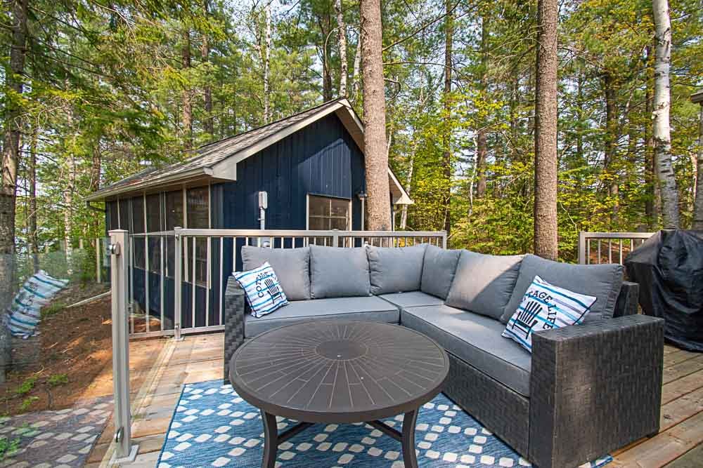 Ontario cottage vacation with deck