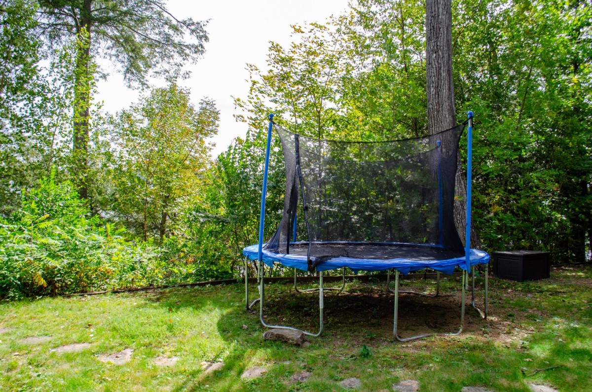 Trampoline - to be used at own/parent's risk
