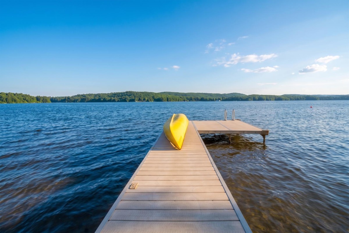 Dock & Waterfront