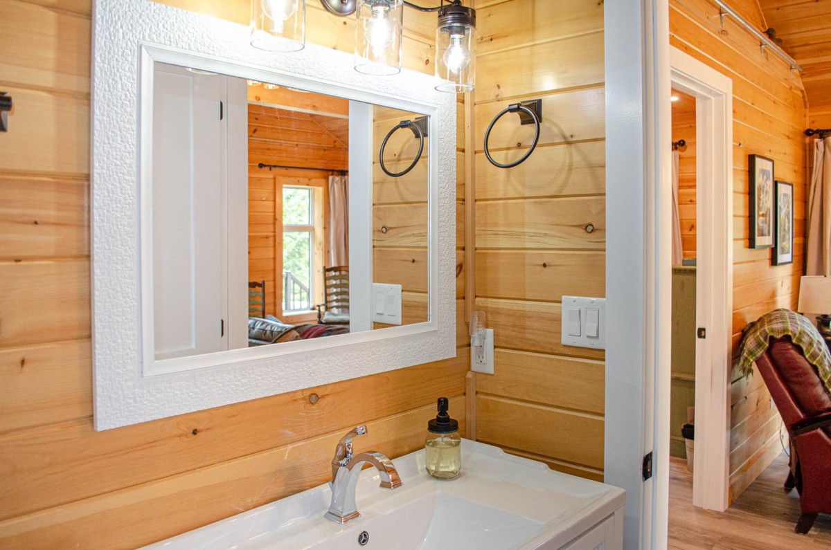 Bathroom Vanity