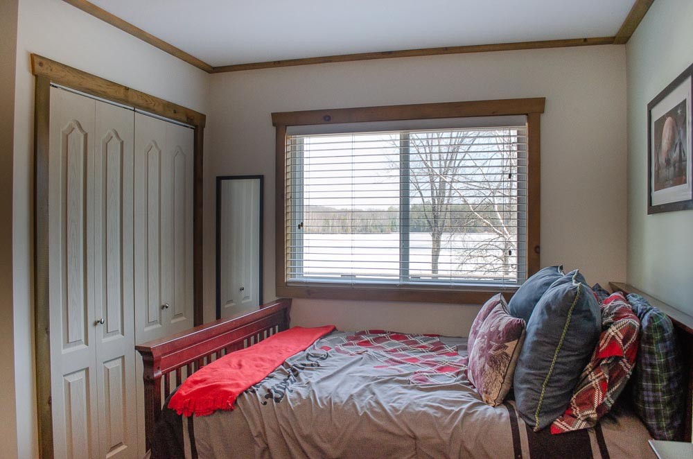 5 bedroom cottage rentals Ontario