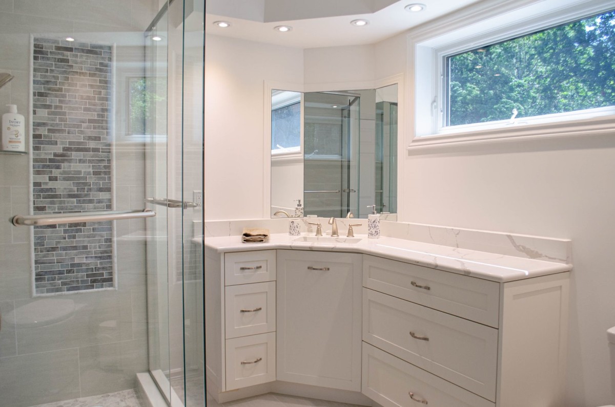 Lower semi-ensuite