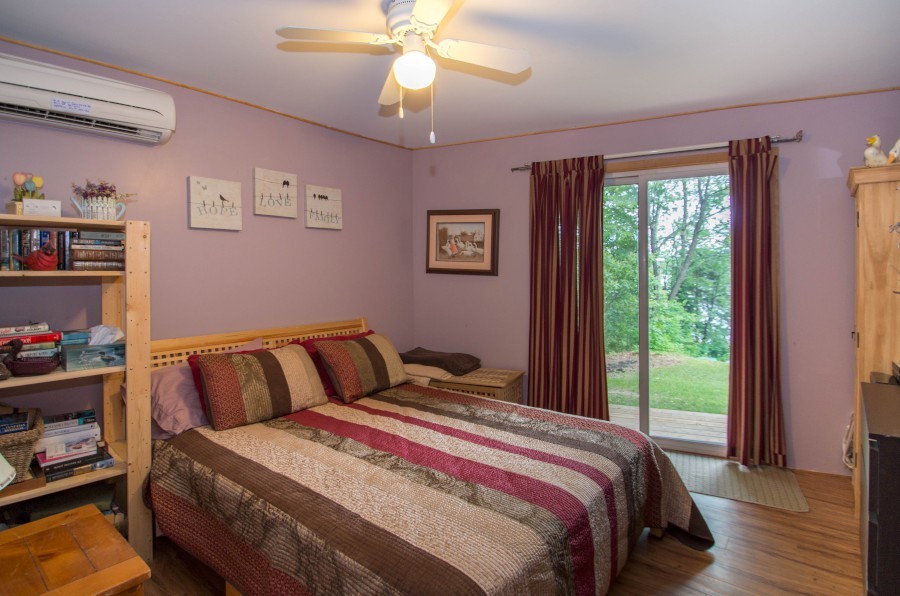 Romantic 4 bedroom cabins Ontario