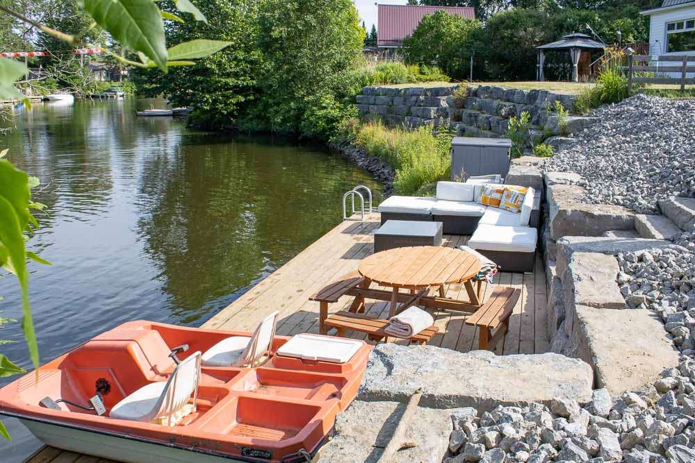 Private cottage rentals with paddleboat