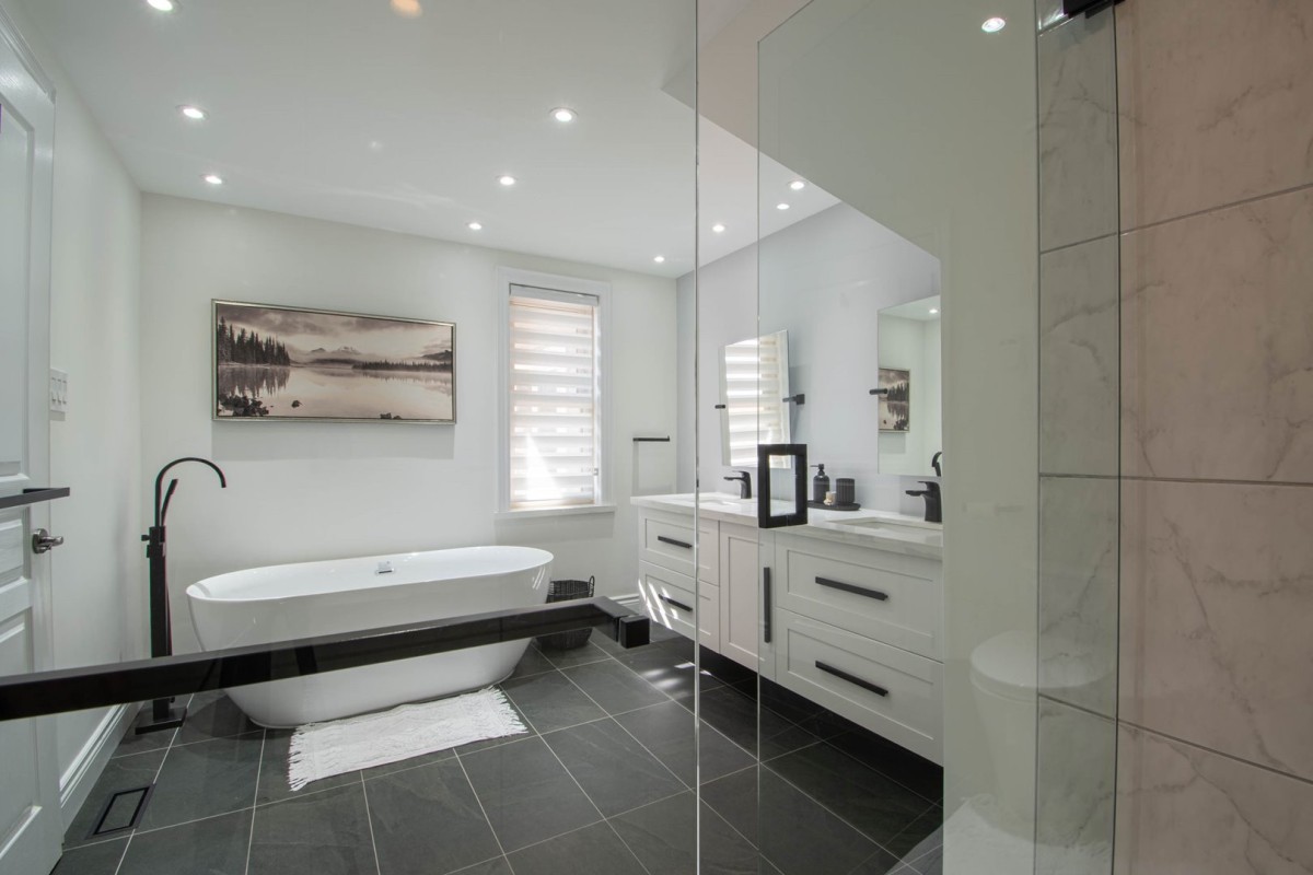 Primary Ensuite