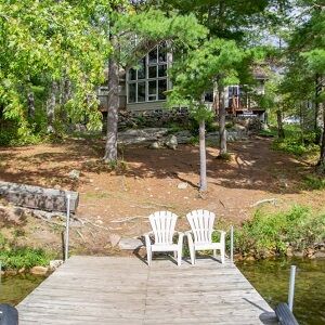 Six Mile Cottage has 2 Summer Weeks Available
